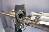 EVA Light-sonden har löstagbar huv baktill med filterhållare för 47mm planfilter. Varmluftpistol monteras nedtill framför huven.